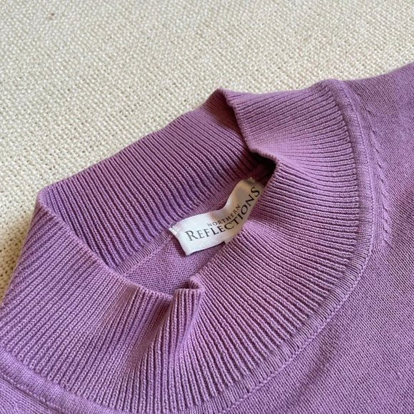 Light Purple Knit Turtleneck Sweater - Picture 3 of 3